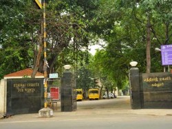 ethiraj-college-ethrasu01