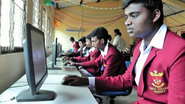 நிகழ்-மாத்தளை-இந்துக்கல்லூரி-கணிணிப்பிரிவு08 : nighazh_maathalaikaninimaiyam08